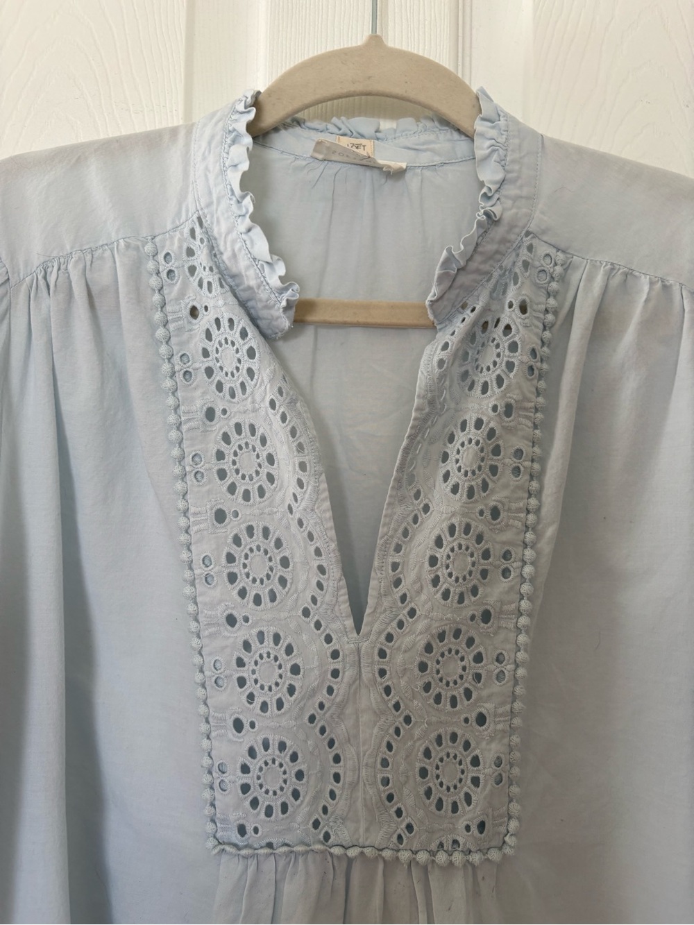 Loft Softened Light Blue Eyelet Trim Blouse XL Boho Peasant CottageCore Ruffle - Picture 2 of 8